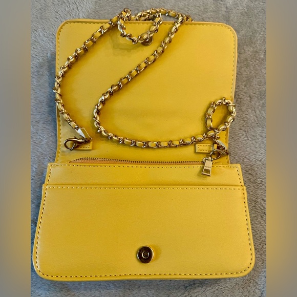 BEBE Purse with shoulder strap - Picture 3 of 4